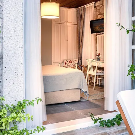 Hotel Begonvil Alaçatı